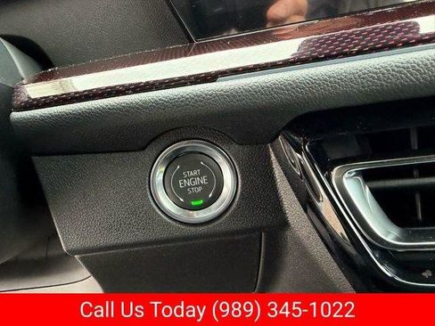 New 2026 Chevrolet Traverse Z71 w/ Enhanced Driving Package AWD/4WD image 21