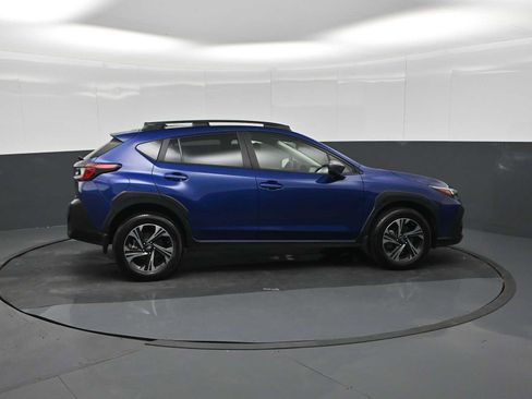 Used 2024 Subaru Crosstrek 2.0i Premium AWD/4WD image 9