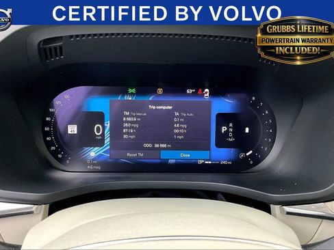 Used 2023 Volvo XC60 B5 Ultimate AWD/4WD image 28