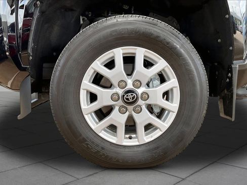Used 2024 Toyota Tacoma SR5 image 11