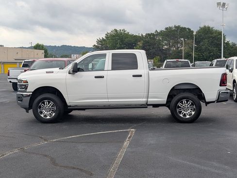 Used 2026 RAM 2500 Tradesman w/ Chrome Appearance Group AWD/4WD image 5
