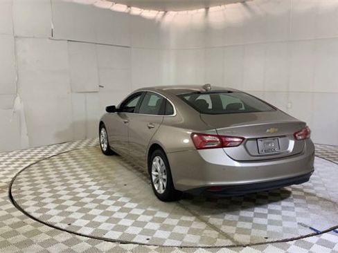 Used 2022 Chevrolet Malibu LT image 8