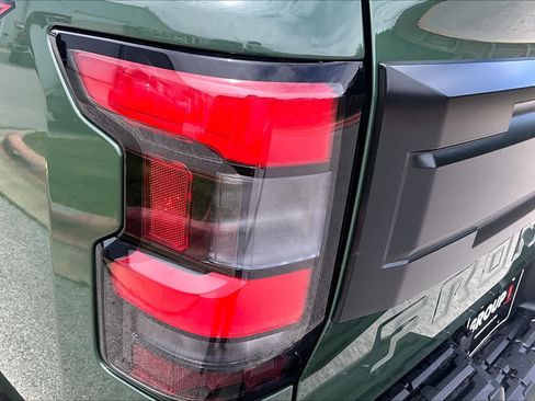New 2026 Nissan Frontier PRO-4X w/ Tow Package AWD/4WD image 12