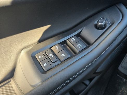 New 2025 Jeep Grand Cherokee Laredo image 22