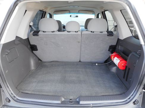 Used 2005 Ford Escape 4WD Hybrid image 22