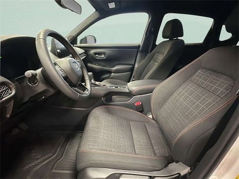 New 2026 Honda HR-V Sport image 8