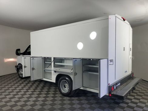 New 2026 Chevrolet Express 3500 w/ Power Convenience Package RWD image 6