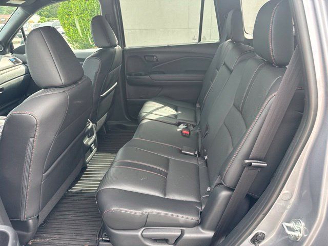 Used 2023 Honda Passport TrailSport image 22