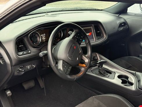 Used 2023 Dodge Challenger GT w/ Plus Package image 6