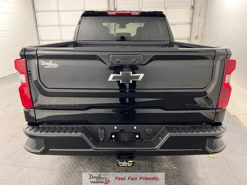 New 2026 Chevrolet Silverado 1500 Custom w/ Turbomax Blackout Package AWD/4WD image 8