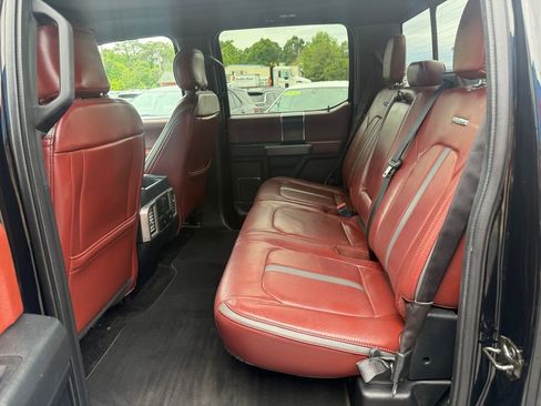 Used 2018 Ford F150 Platinum w/ Equipment Group 701A Luxury AWD/4WD image 29