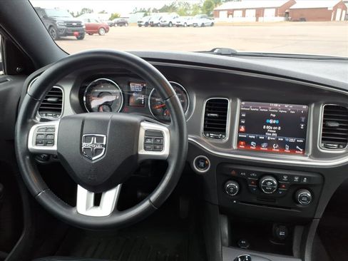 Used 2013 Dodge Charger SXT Plus image 17