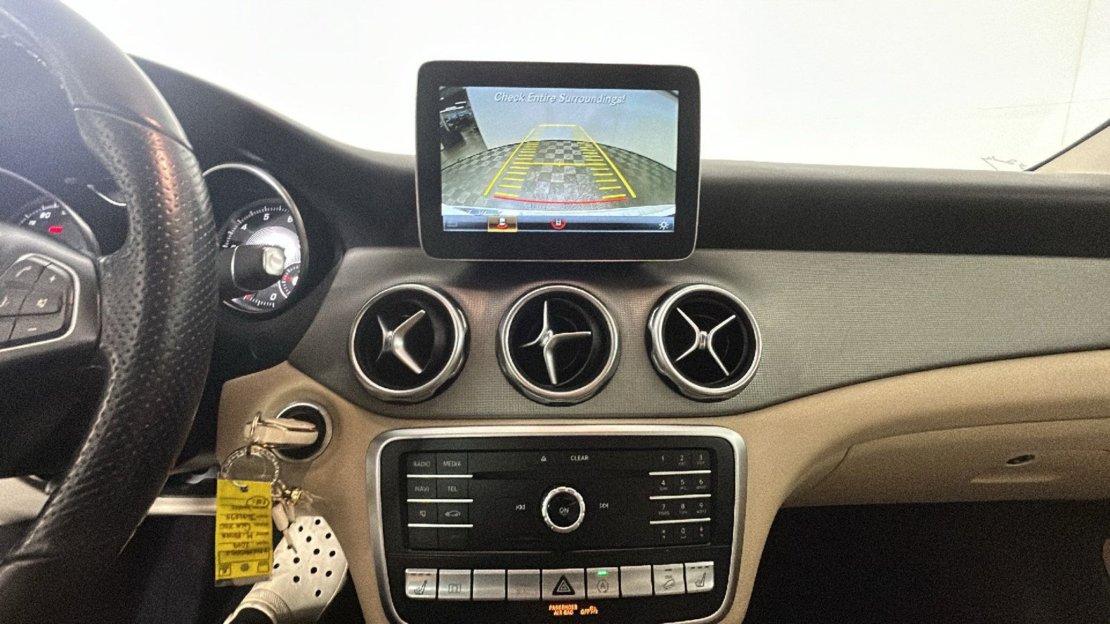 Used 2019 Mercedes-Benz GLA 250 4MATIC image 24