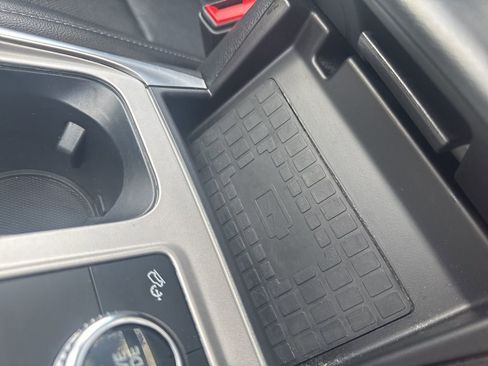 Used 2023 Ford Explorer Limited w/ Hybrid Equipment Group 310A image 9