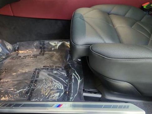 Used 2026 BMW 740i RWD image 32
