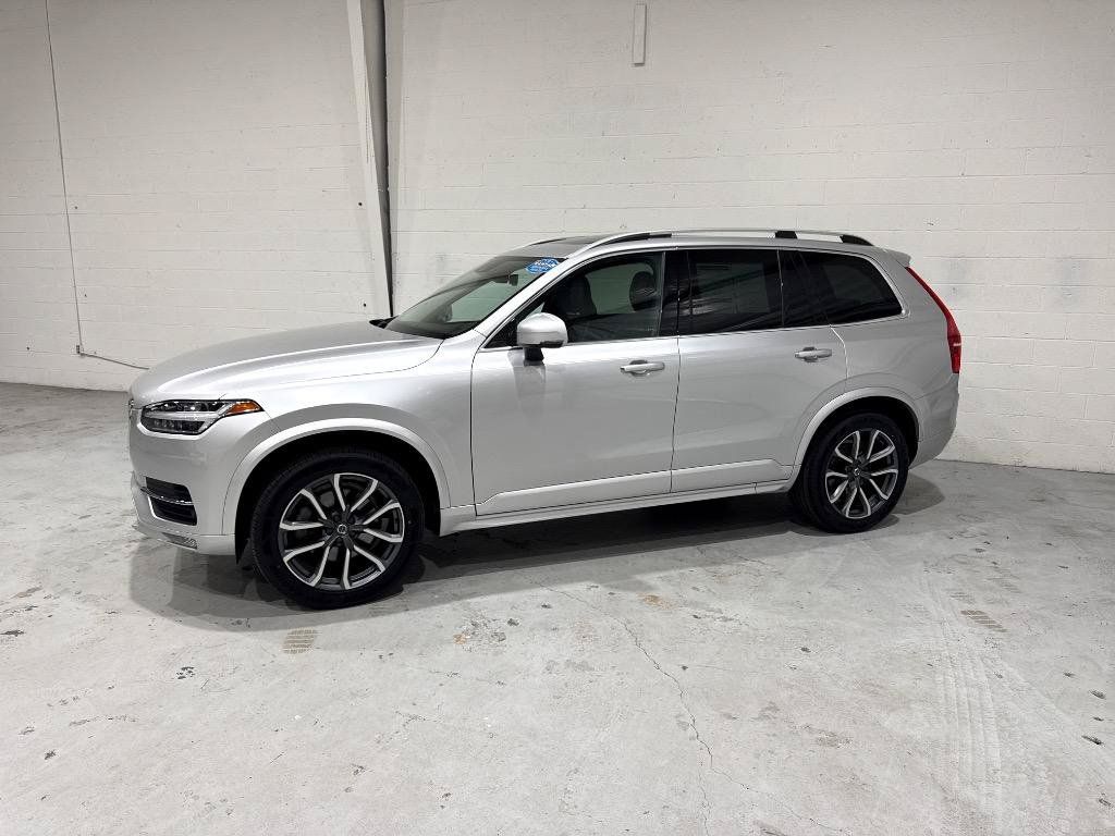 Used 2019 Volvo XC90 T6 Momentum w/ Protection Package AWD/4WD image 19
