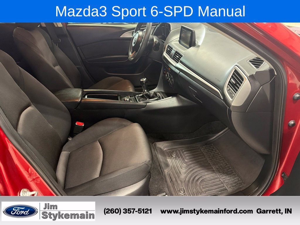 Used 2018 MAZDA MAZDA3 Sport FWD image 28