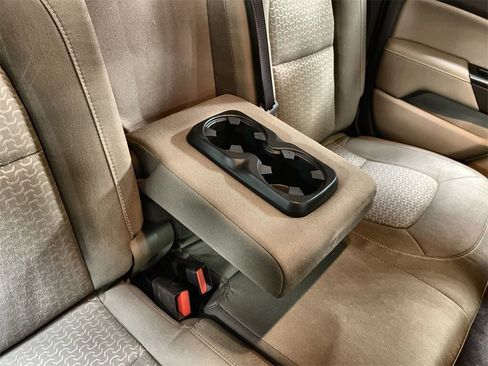 Used 2016 GMC Canyon SLE w/ SLE Convenience Package image 22