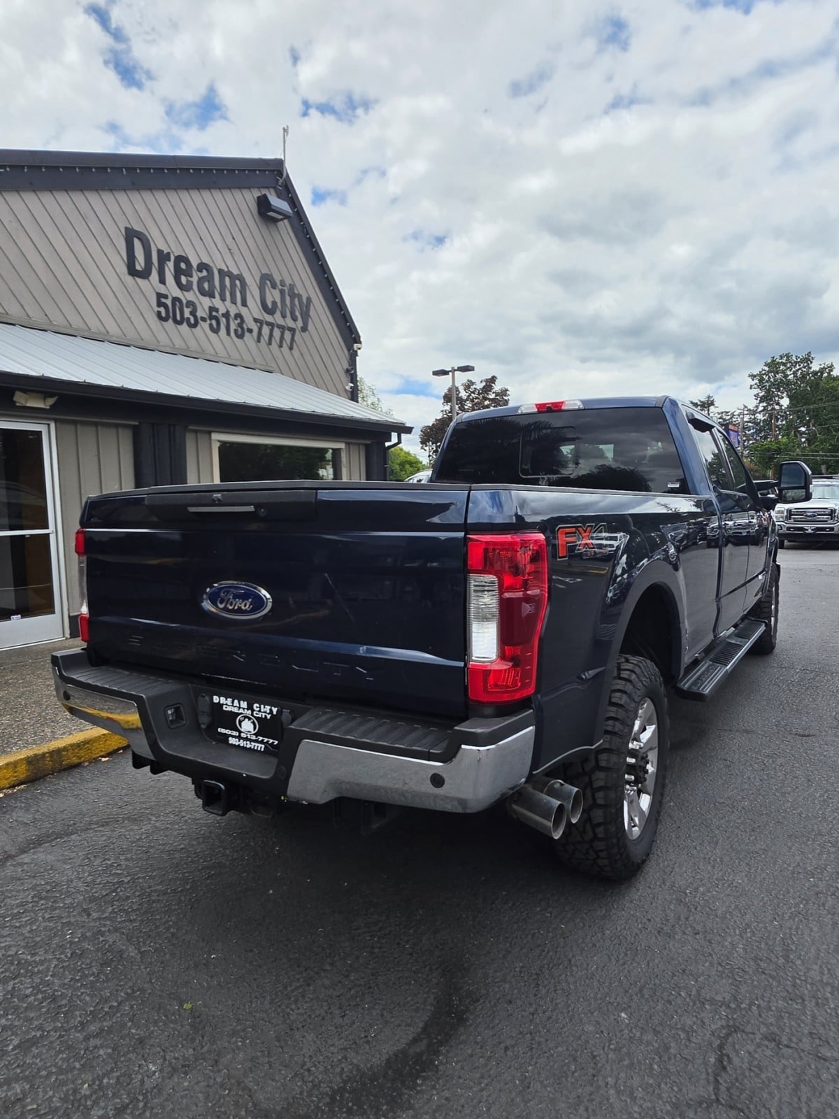 Used 2019 Ford F350 Lariat w/ Lariat Ultimate Package AWD/4WD image 5