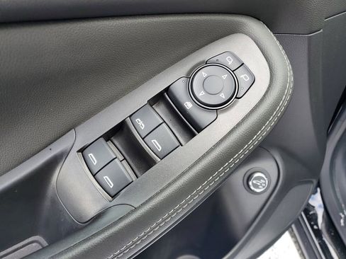 Used 2024 Buick Encore GX Preferred image 22