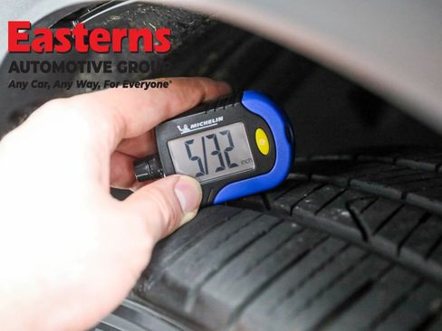 Used 2020 Ford Explorer ST image 28