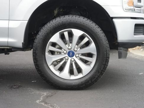 Used 2018 Ford F150 XL w/ Equipment Group 101A Mid AWD/4WD image 4