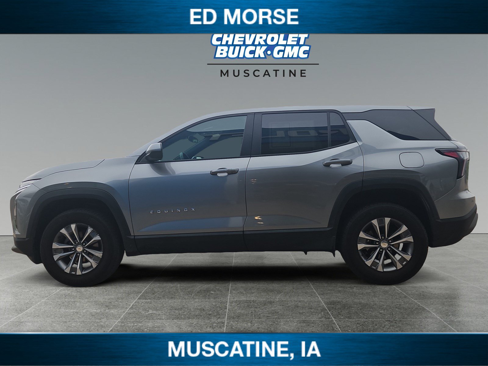Used 2026 Chevrolet Equinox LT AWD/4WD image 2