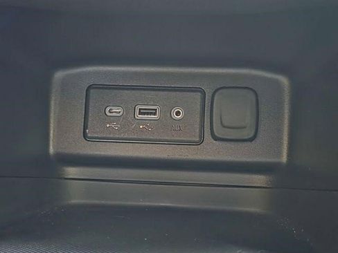 Certified 2023 Chevrolet Equinox RS w/ LPO, Cargo Package FWD image 30