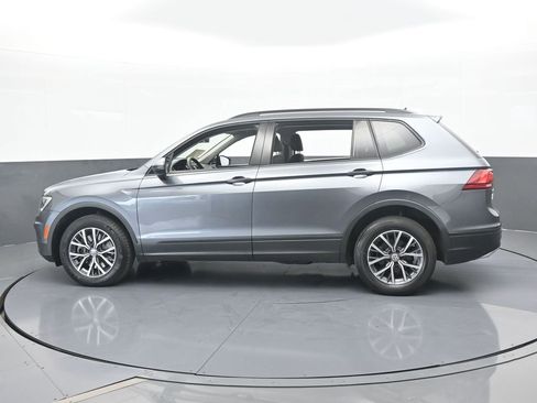 Used 2021 Volkswagen Tiguan S image 3