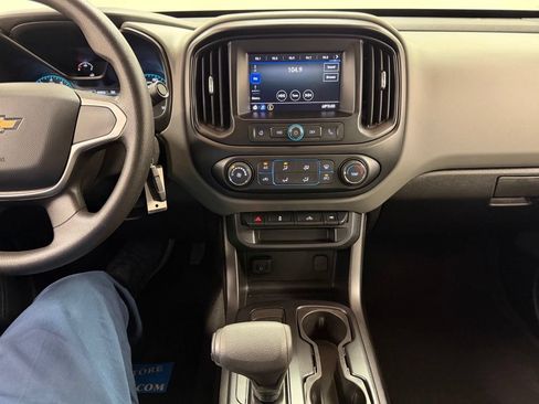 Used 2020 Chevrolet Colorado W/T w/ WT Convenience Package RWD image 23