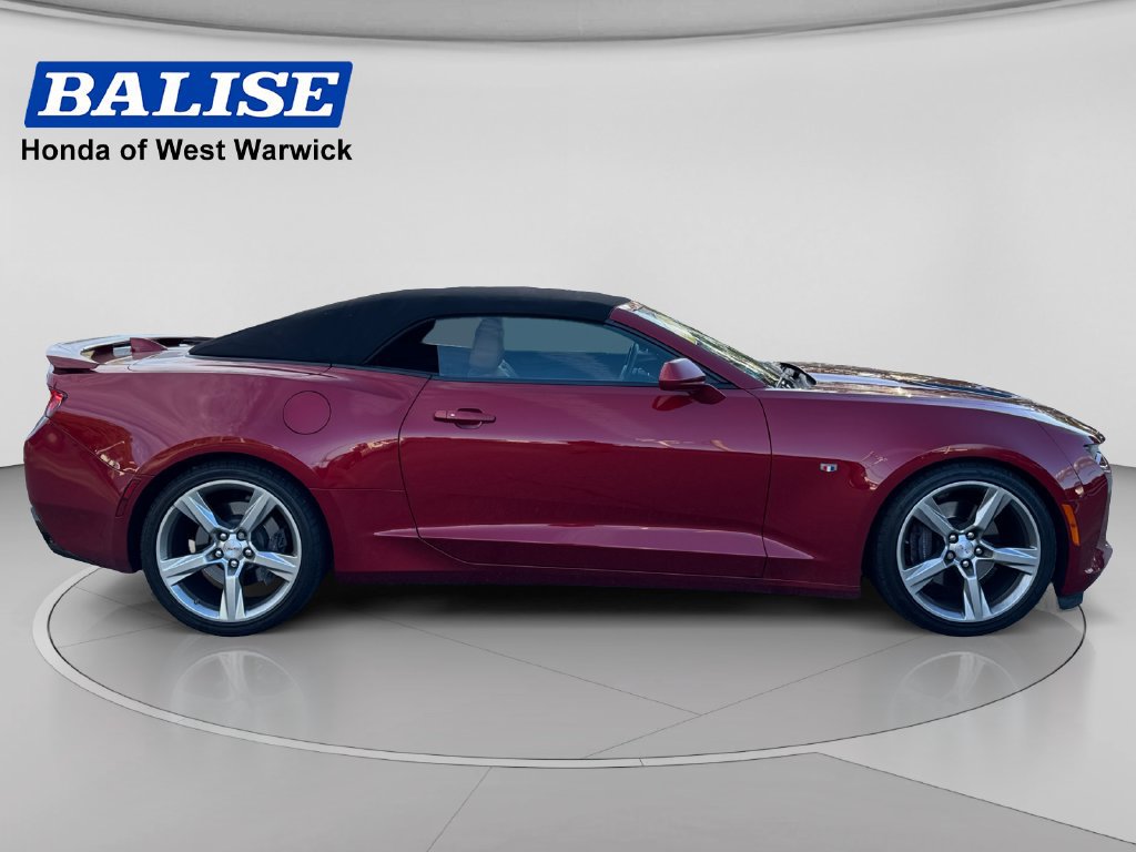 Used 2018 Chevrolet Camaro SS RWD image 4