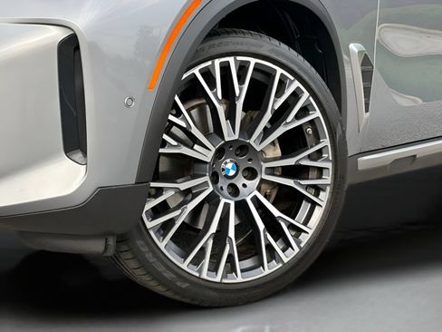 Certified 2024 BMW X5 xDrive40i w/ Premium Package AWD/4WD image 25
