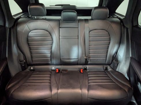 Used 2022 Mercedes-Benz GLC 300 4MATIC image 13