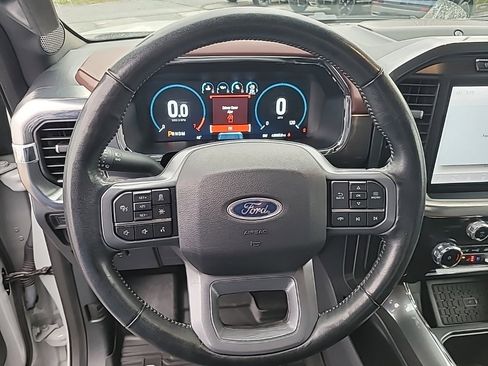 Used 2023 Ford F150 Lariat image 7