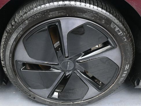 Used 2024 Lucid Air Touring image 40