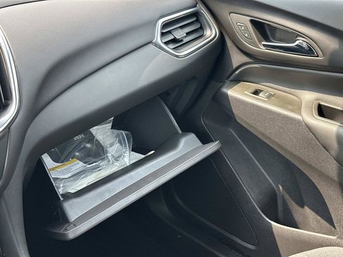 Certified 2024 Chevrolet Equinox LT w/ LPO, Floor Liner Package FWD image 31