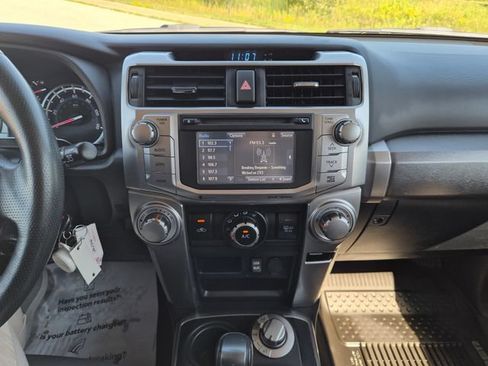 Used 2019 Toyota 4Runner SR5 Premium AWD/4WD image 21