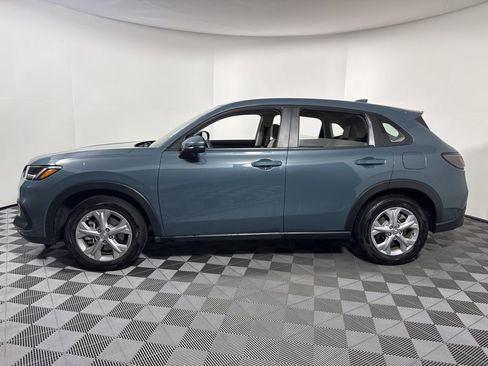 Used 2025 Honda HR-V LX image 14
