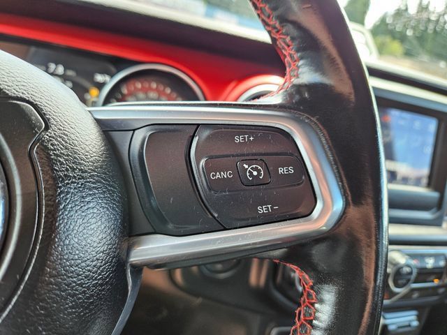Used 2021 Jeep Wrangler Unlimited Rubicon AWD/4WD image 4