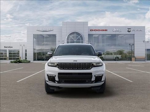 New 2025 Jeep Grand Cherokee L Summit AWD/4WD image 6