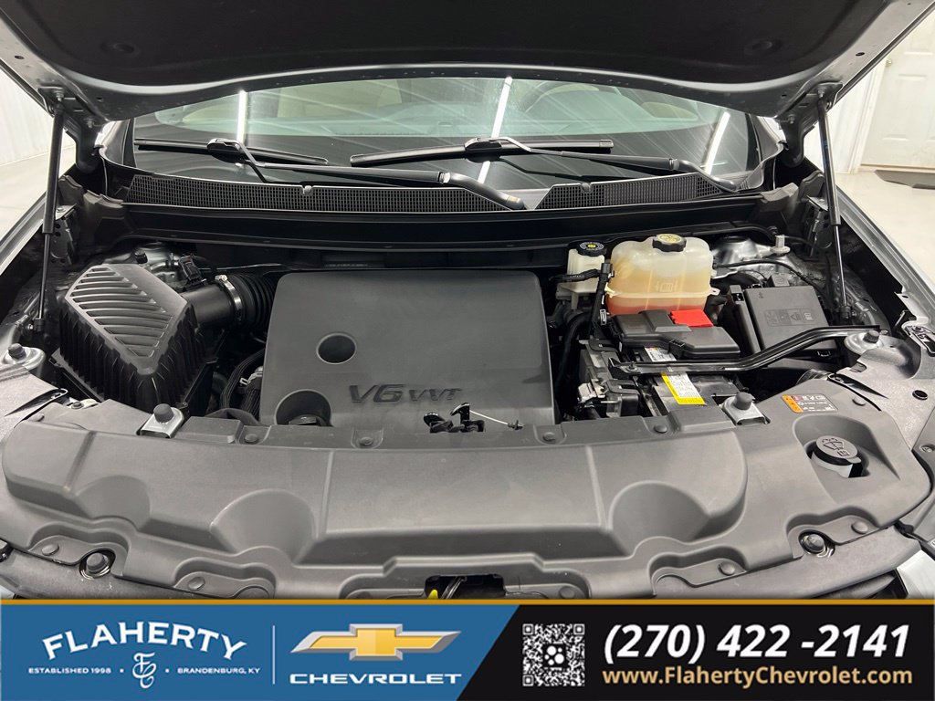 Used 2023 Chevrolet Traverse LS w/ Safety Package AWD/4WD image 16