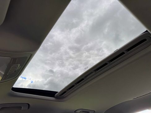 Used 2013 Audi A4 2.0T Premium Plus w/ Premium Plus Pkg image 30