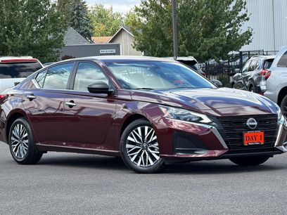 Used 2025 Nissan Altima 2.5 SV