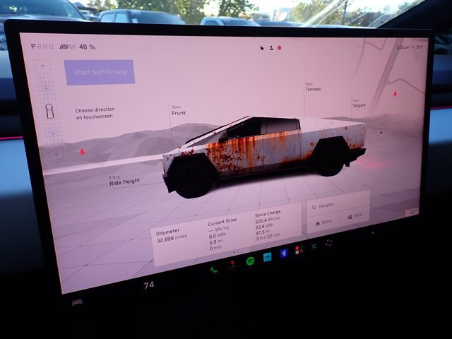 Used 2024 Tesla Cybertruck AWD Crew Cab image 20