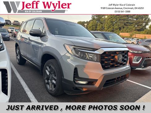 Used 2023 Honda Passport EX-L image 1