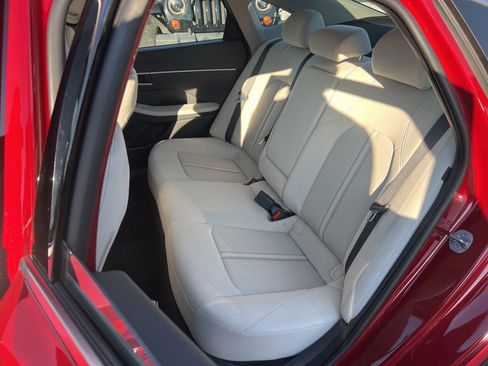 Used 2025 Hyundai Sonata SEL image 10