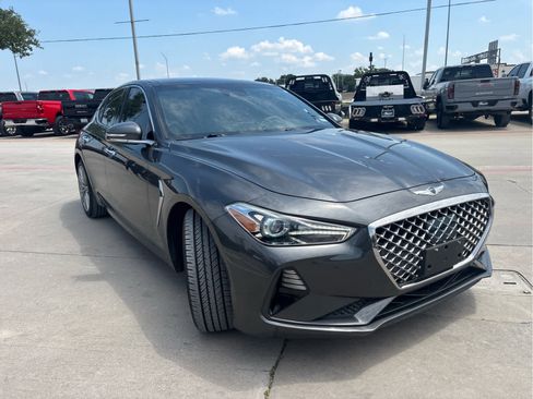 Used 2020 Genesis G70 2.0T w/ Elite Package RWD image 2