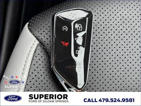 Used 2025 Volkswagen Atlas Peak Edition SE AWD/4WD image 49