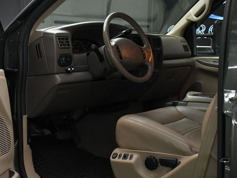 Used 2000 Ford Excursion Limited AWD/4WD image 19
