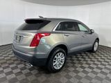 Used 2018 Cadillac XT5 FWD image 3